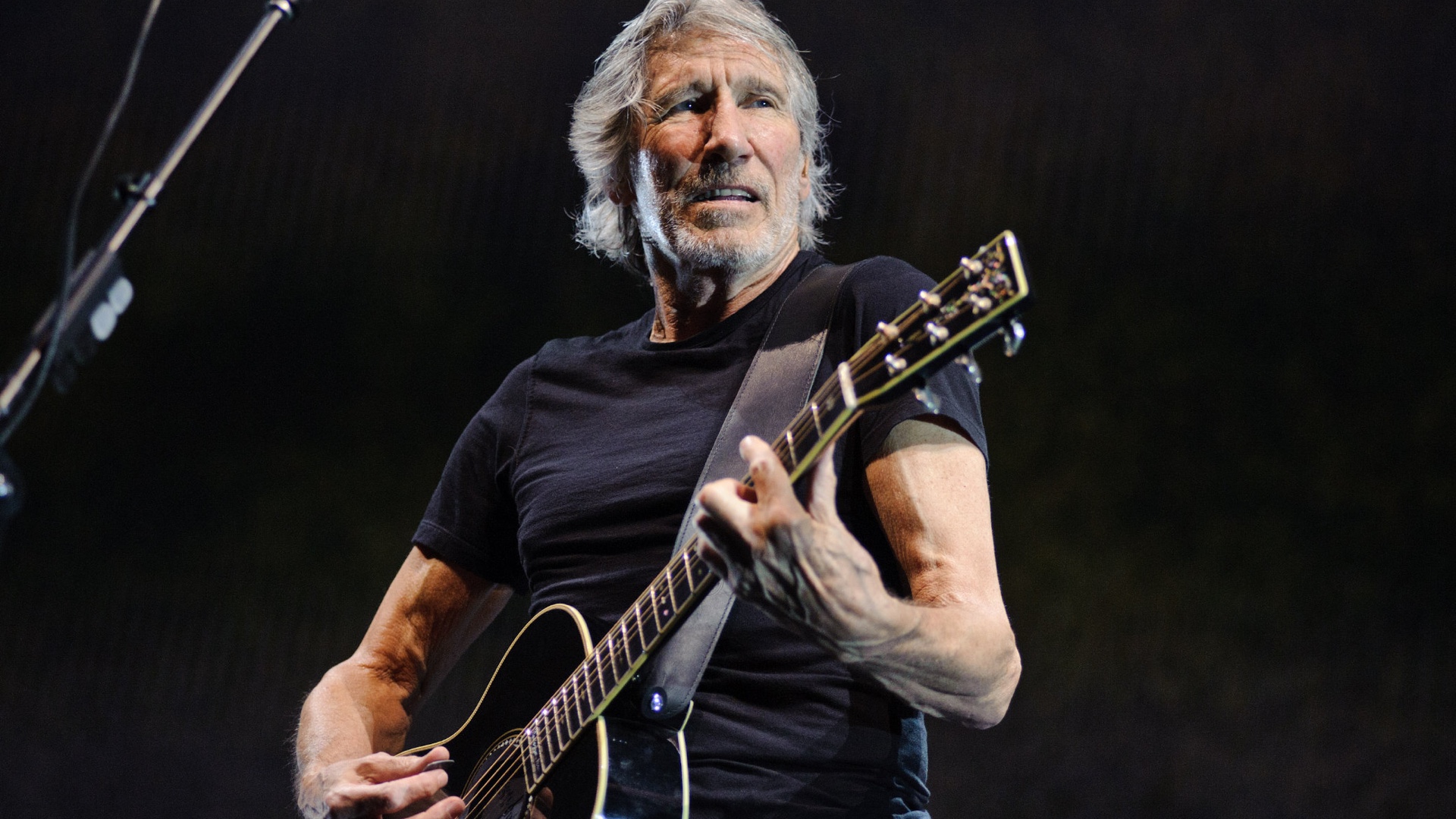 Roger Waters