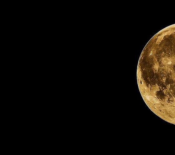 I veri colori della Luna
